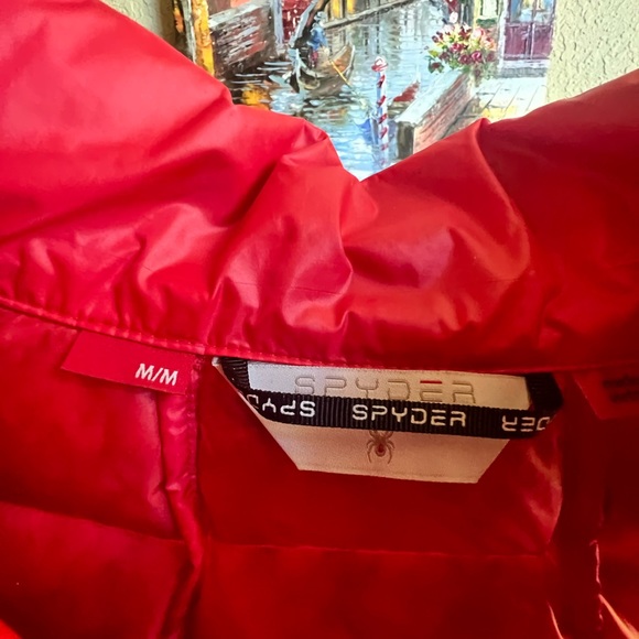 Spyder size medium women’s vest. - Picture 5 of 7